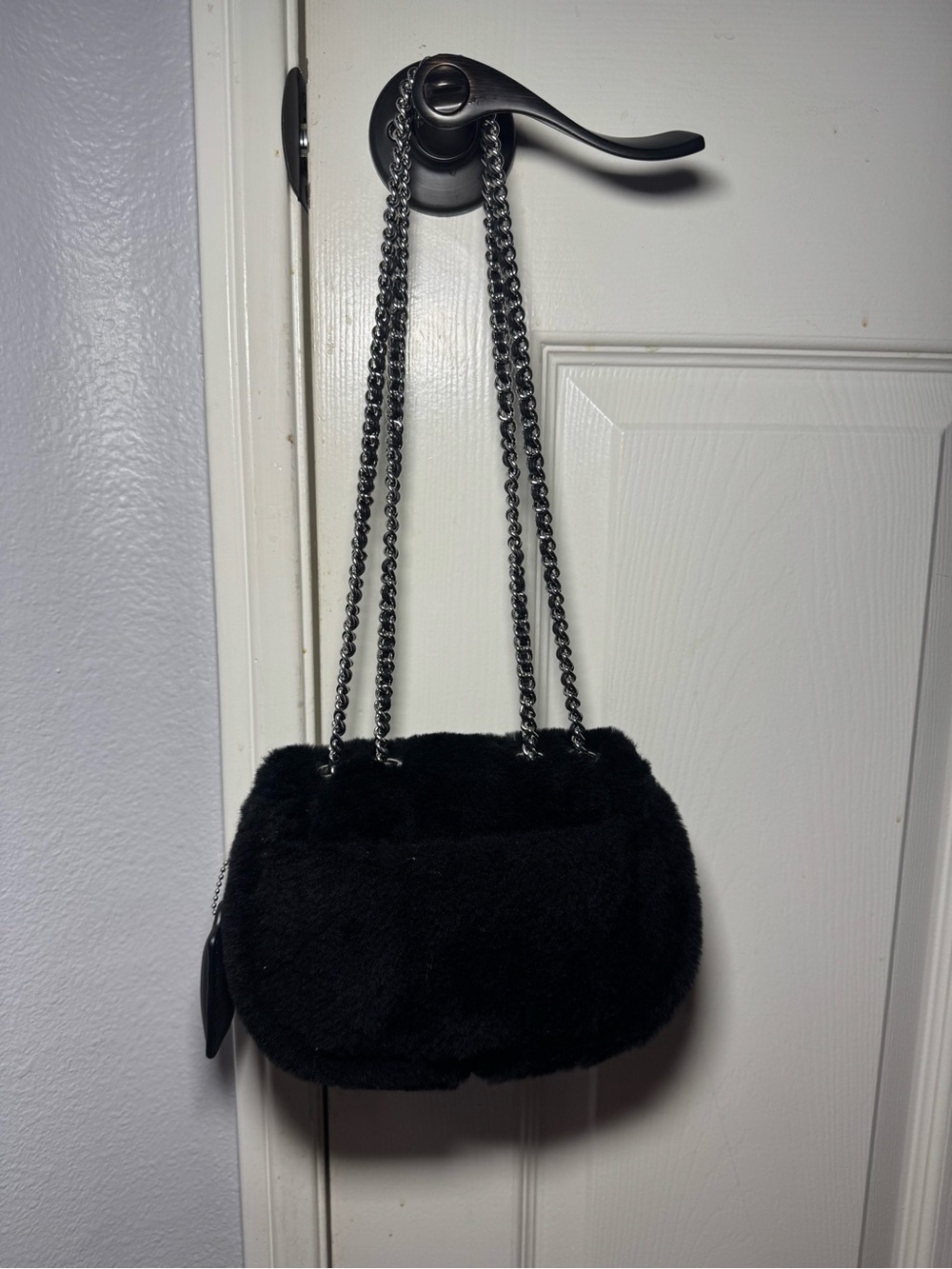 Coach Black Faux Fur Shoulder Bag with Gunmetal Chain Strap - Picture 3 of 7